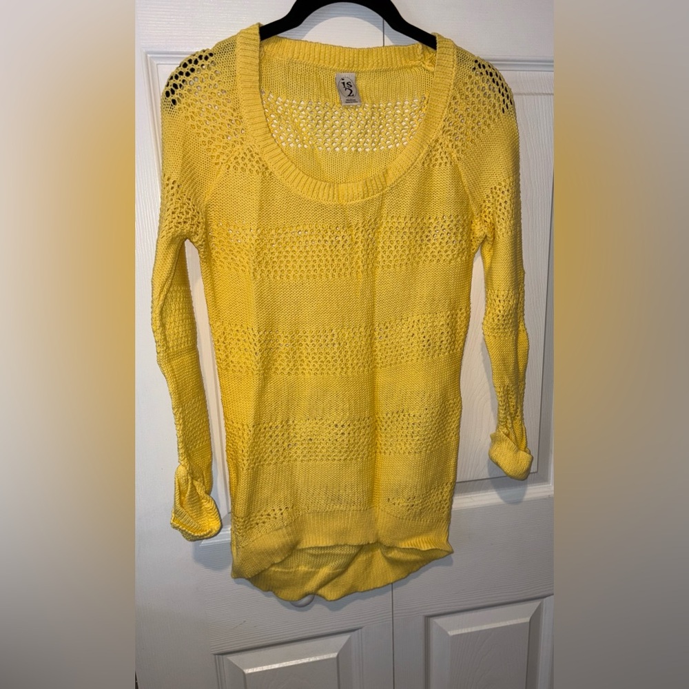 NWOT Woman’s Yellow Knit Sweater